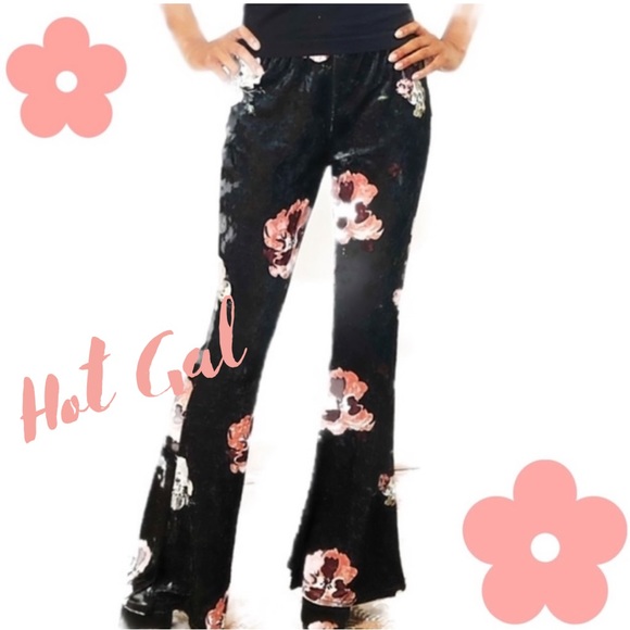 🍍Floral crushed velvet bell bottom pants, Sz.L🍍 - Picture 7 of 7